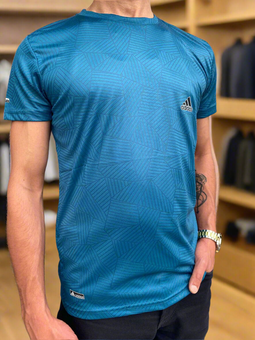 Adidas T-shirt (performance)