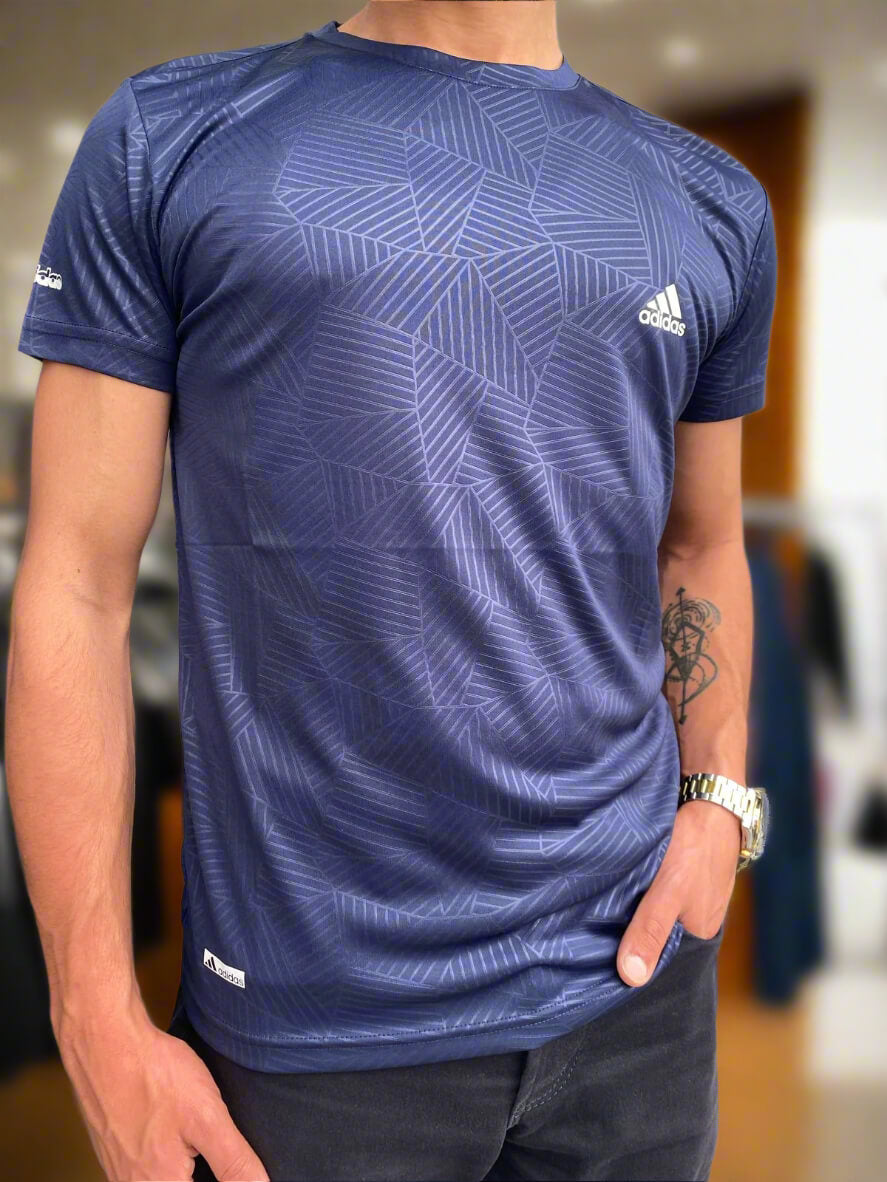 Adidas T-shirt (performance)