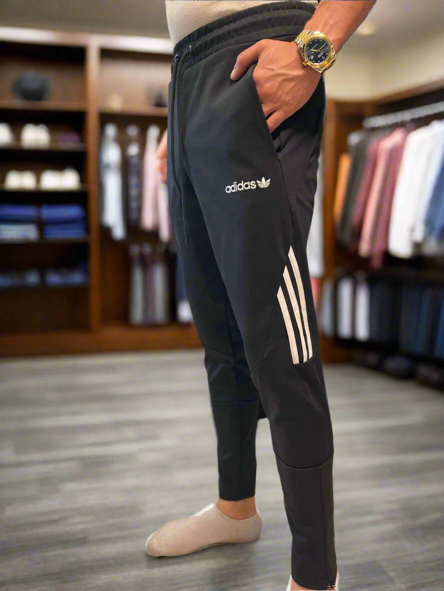 Adidas sweatpants (zipper)