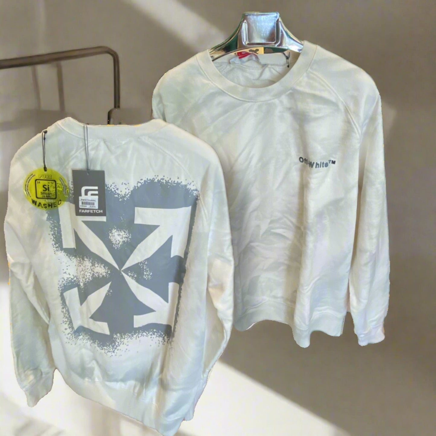 Off-White Sweatshirt