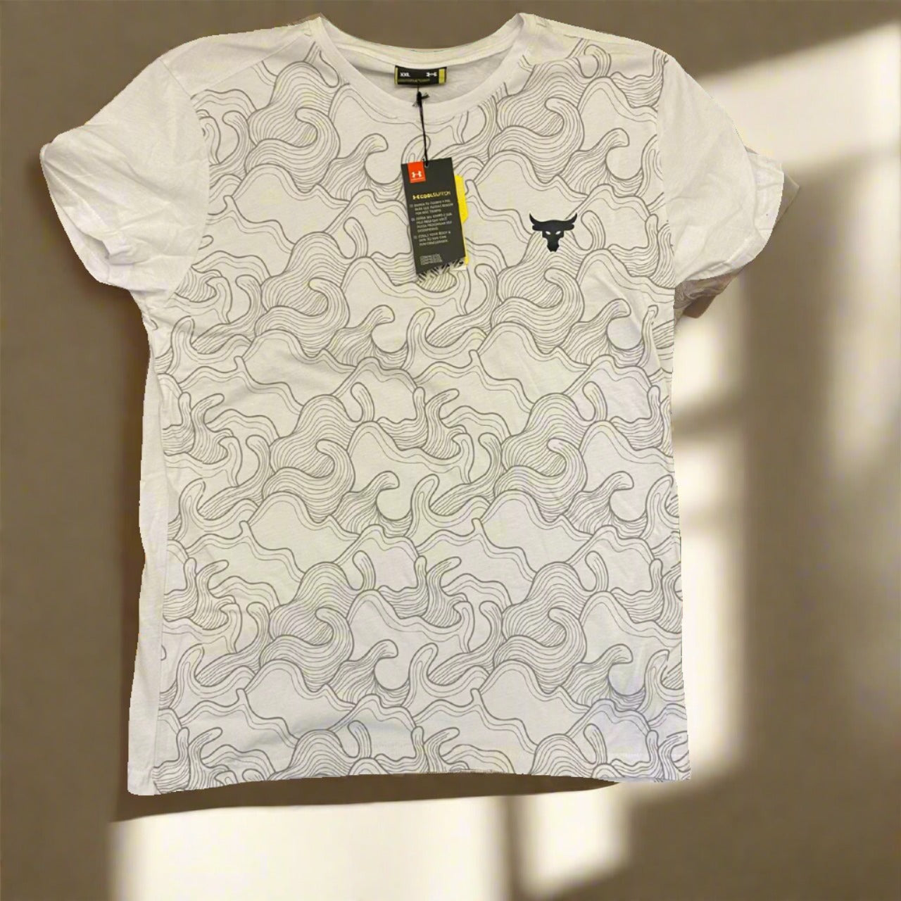 Under Armor T-shirt (Bull)