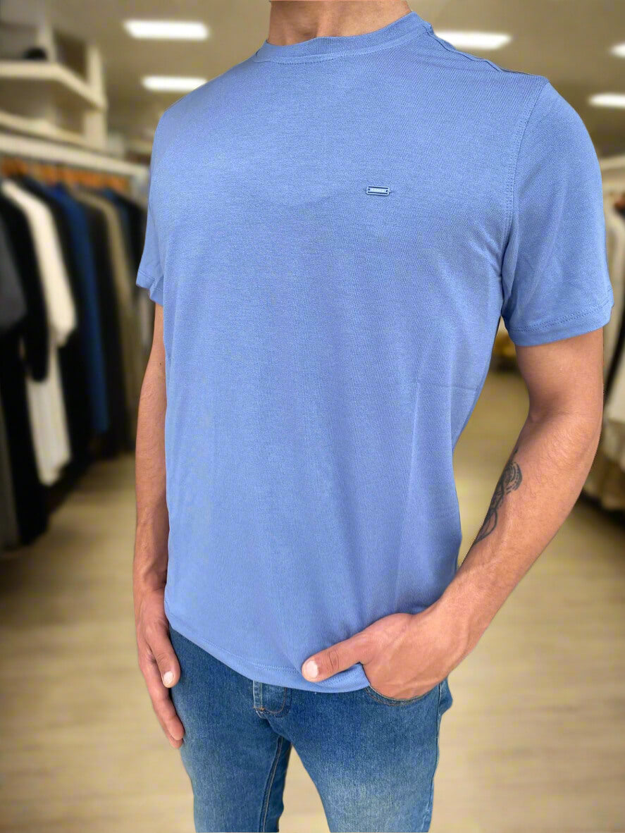 Konko Basic Rounded Neck T-shirt