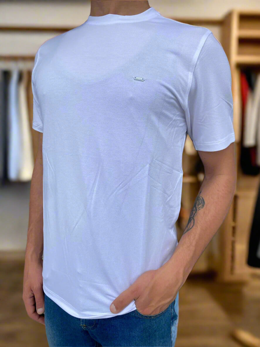 Konko Basic Rounded Neck T-shirt