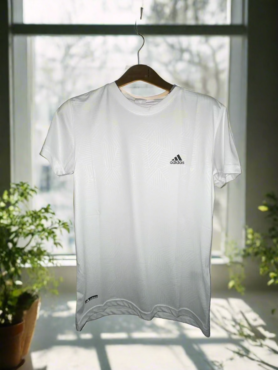 Adidas T-shirt (performance)