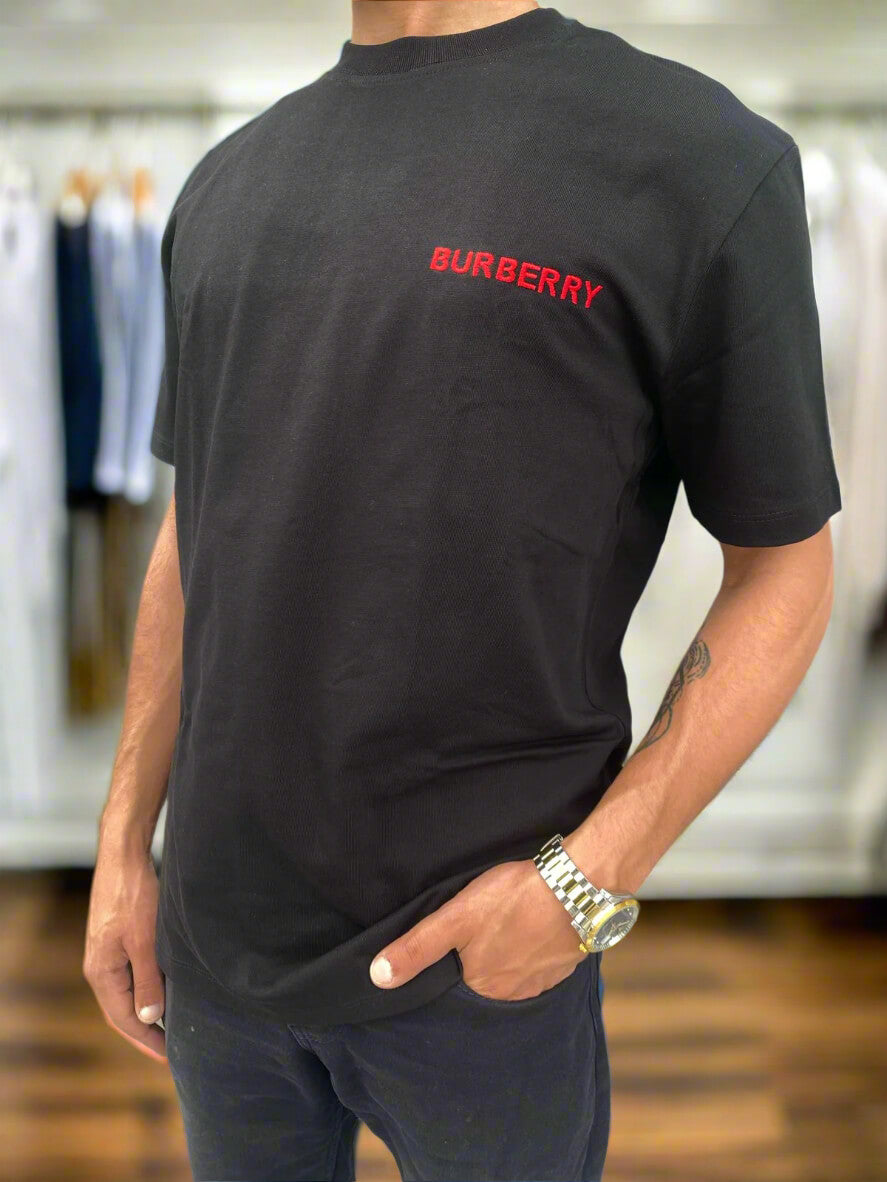 Burberry T-Shirt (oversized)